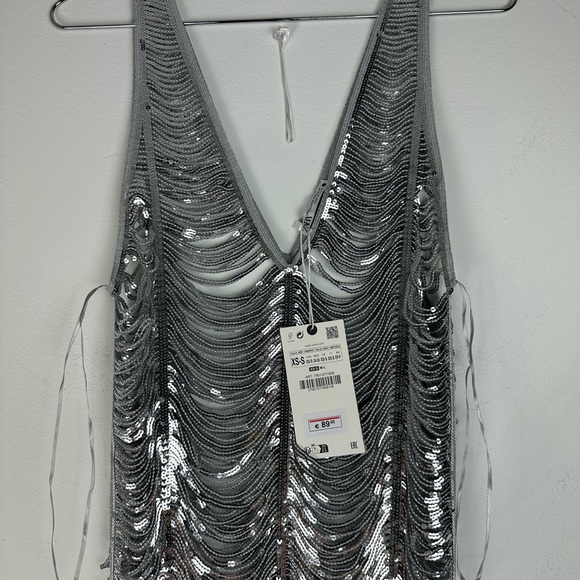 ZARA NWT Women’s Sleeveless Sequin Silver MIDI Dress Size XS-S - Picture 3 of 8